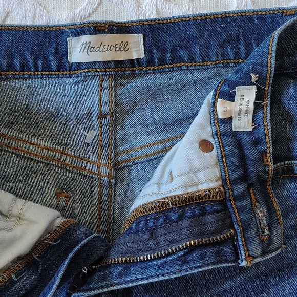 Madewell High Rise Long Denim Shorts 23 - Picture 8 of 14